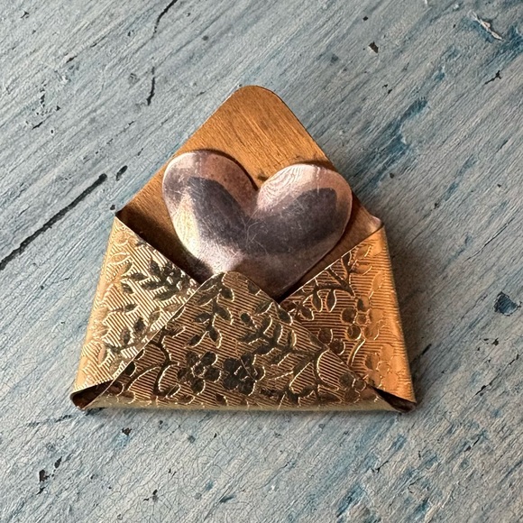 Gold-tone embossed metal envelope pin & a silver heart going into the envelope - Picture 6 of 8